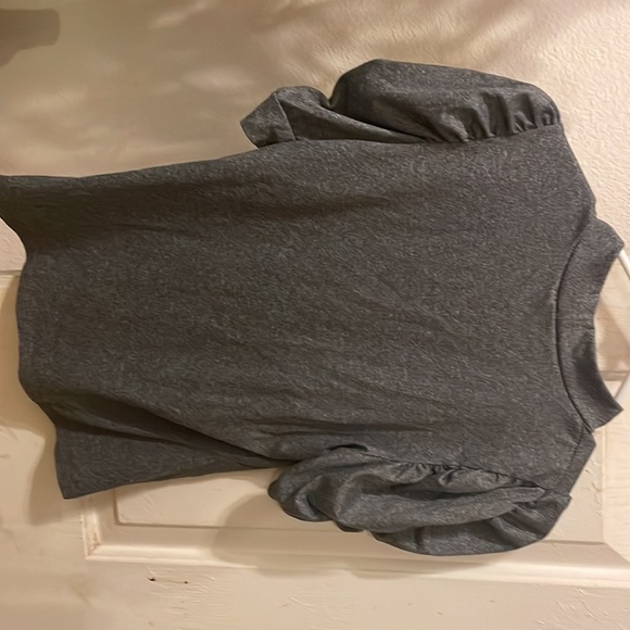 Fashion nova grey top - Picture 3 of 10